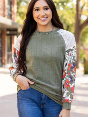 Elegant laurel green floral blouse with ribbed knit texture