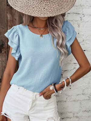 Elegant Short Sleeve Blouse with Feminine Ruffle Details