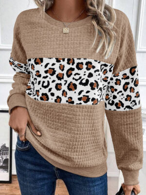 Relaxed fit quilted leopard sweatshirt