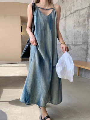 Gradient Maxi Dress with V-Neck