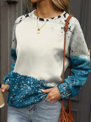 Women’s Blue Tie Dye Cow Print Pullover Sweatshirt