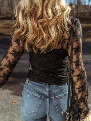 Women’s slim fit lace mesh top with long sleeves