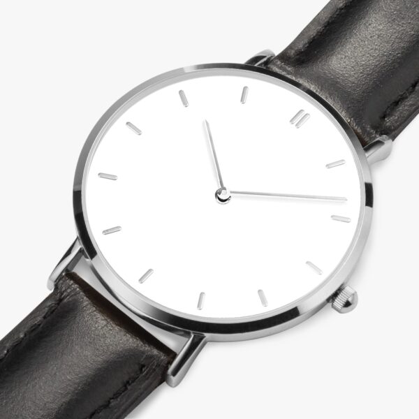 Women’s leather quartz watch