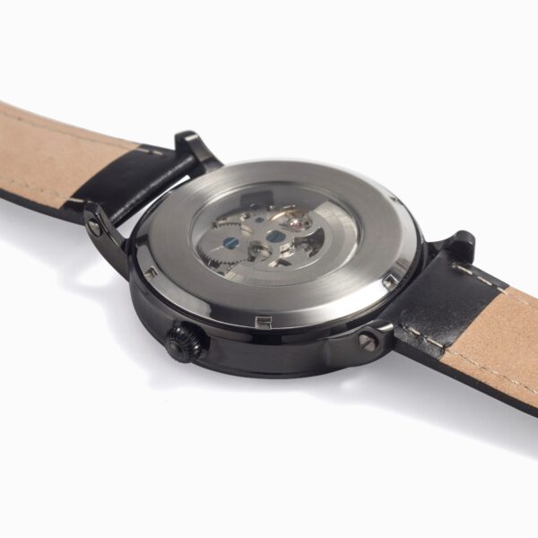 Automatic watch with genuine leather strap for men and women