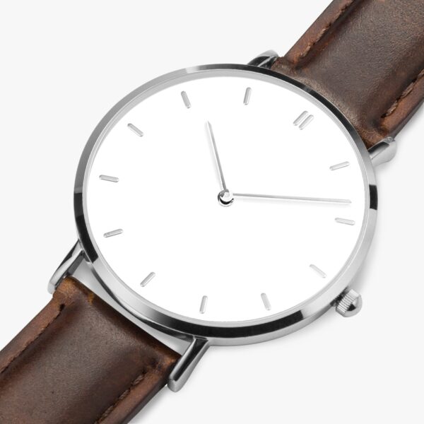 Engraved quartz leather watch